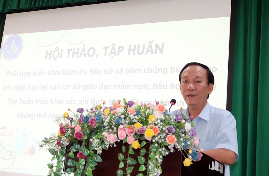 Tập huấn tiêm chủng và triển khai vắc xin Rota năm 2025