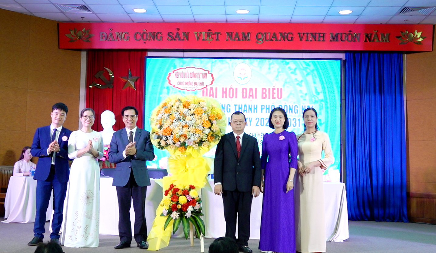 Đại hội Hội Điều dưỡng thành phố Đồng Nai khóa VI: Đoàn kết, đổi mới, nâng cao chất lượng chăm sóc người bệnh