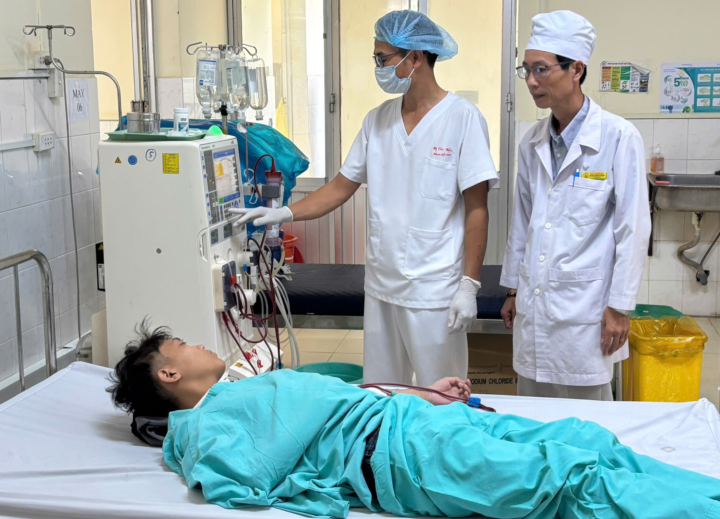 Chạy thận tại cơ sở: “Phao cứu sinh” cho bệnh nhân suy thận giai đoạn cuối