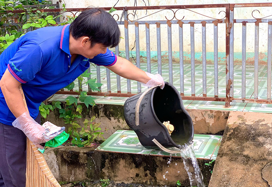 Lộc Quang, Đa Kia tăng cường diệt lăng quăng, phòng sốt xuất huyết