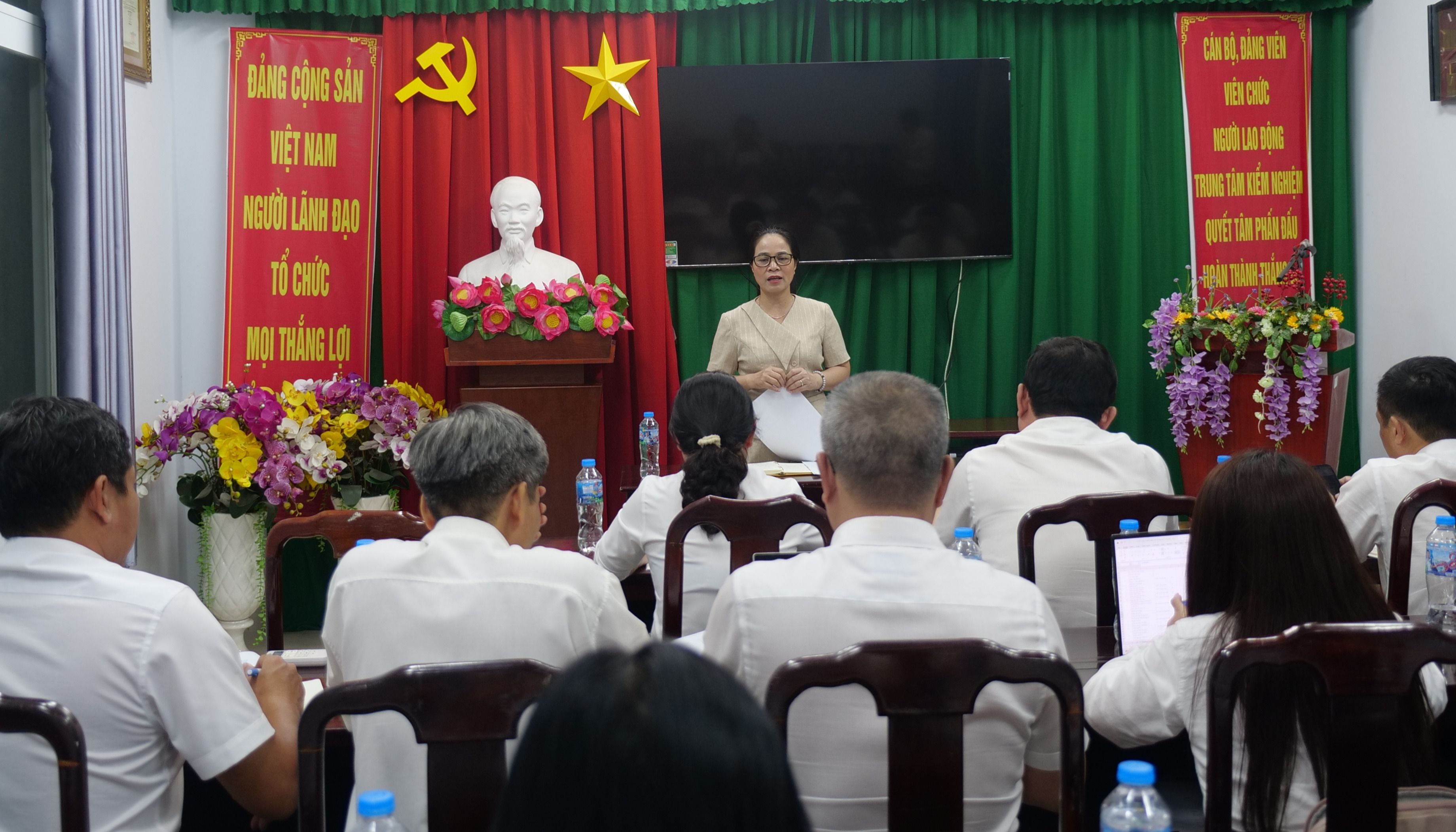 Nâng cao năng lực kiểm nghiệm thuốc, thực phẩm và các sản phẩm liên quan sức khỏe